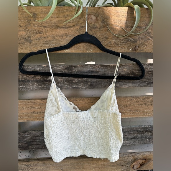 Express Lace crop - Picture 3 of 3